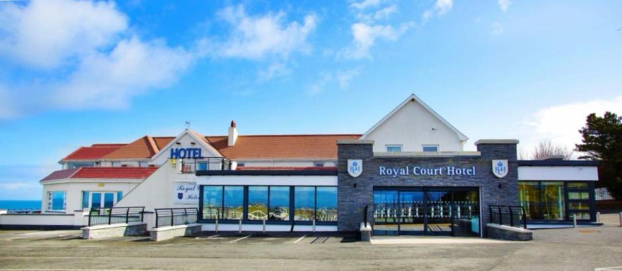 Royal Court Hotel Portrush Exterior photo